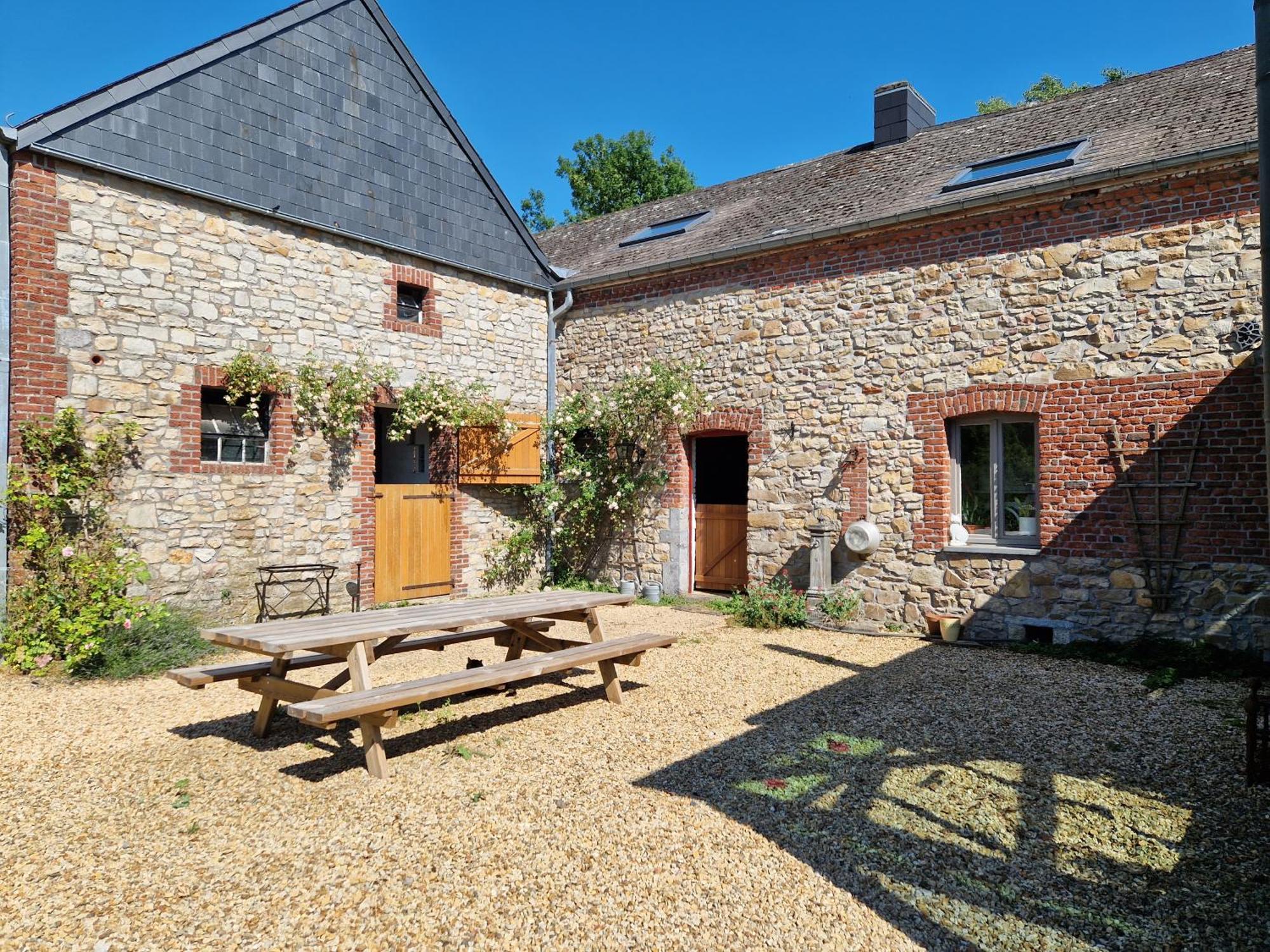 Habitat Bed & Breakfast Momignies Dış mekan fotoğraf